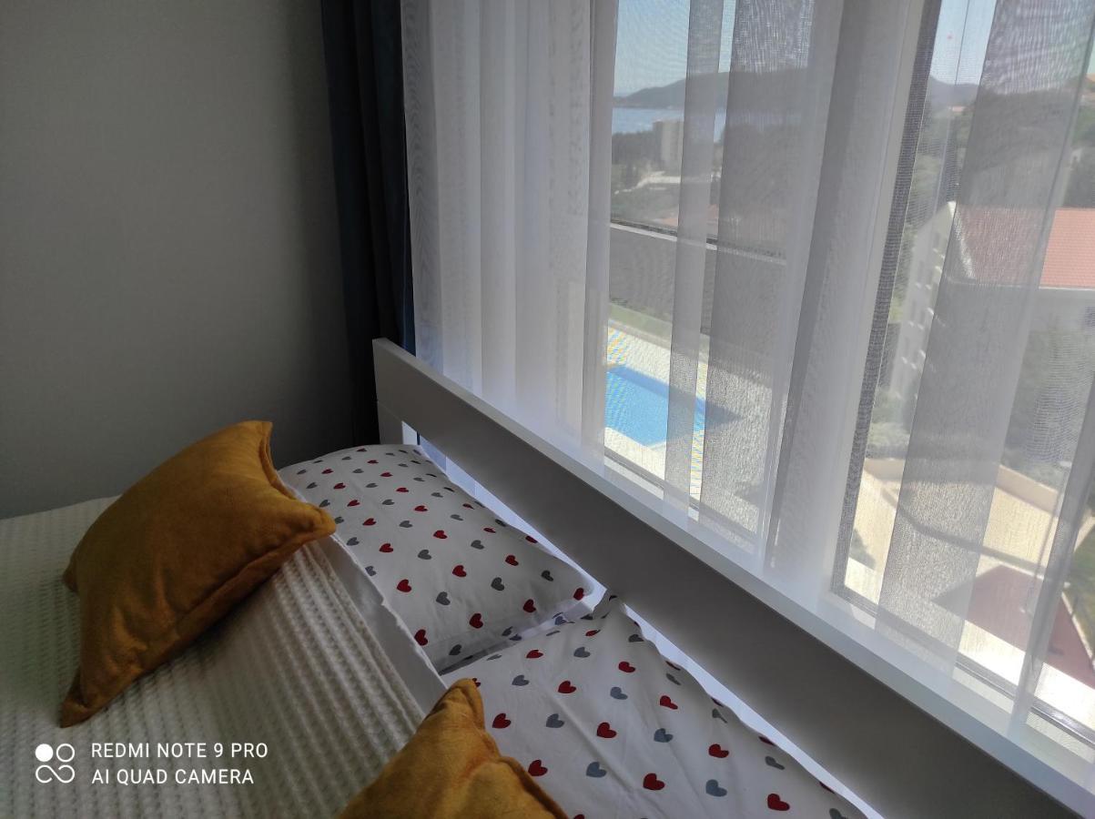 Comfort With Sea View And Swimming Pool *